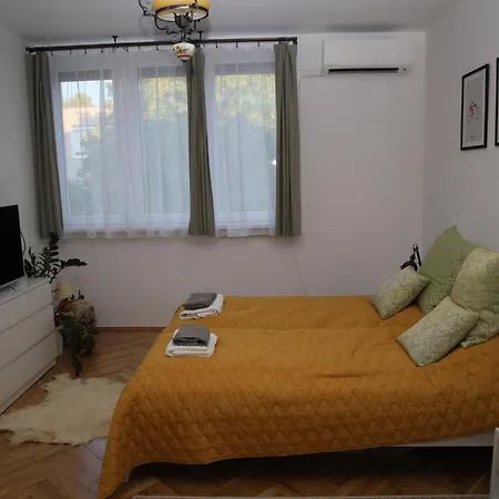 Nem Uezemel Apartment